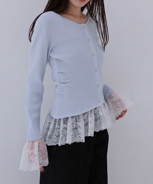 archives(アルシーヴ)の「レースドッキングギャザーニットカーディガン(カーディガン/ボレロ・レディース・ネイビー/オフホワイト/ブルー・MEDIUM)」の6枚目の写真