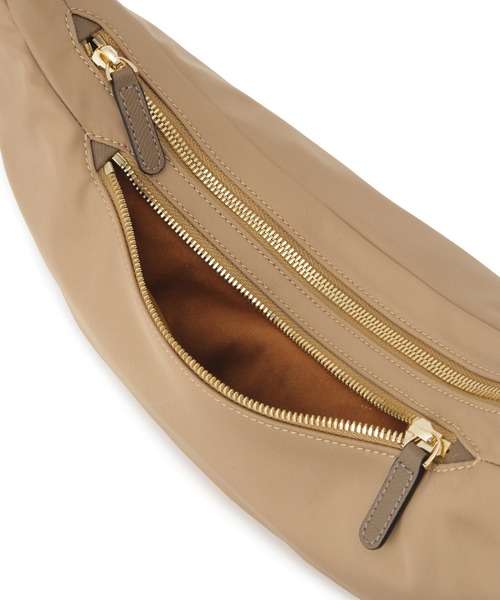 ROPE'（ロペ）の「ハーフムーンショルダーバッグ（ショルダーバッグ・レディース・ブラック/ベージュ・FREE）」の9枚目の写真