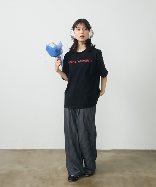 UNDERSTATEMENTs(アンダーステイトメント)の「【ユニセックス】都会を着る。UNDERSTATEMENTsロゴTシャツ(Tシャツ/カットソー・メンズ・ブルー/チャコールグレー/ネイビー/レッド/ホワイト/ブラック・LARGE/MEDIUM)」の8枚目の写真