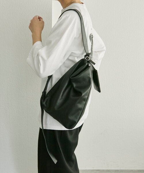 ear PAPILLONNER（イアパピヨネ）の「【kawa-kawa(カワカワ)】NO1568 フラグメントケース（カードケース・レディース・ブラック・FREE）」の14枚目の写真