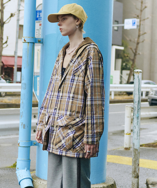 JOURNAL STANDARD（ジャーナルスタンダード）の「別注【MIKA KASAI】 hunting jacket（その他アウター・レディース・オレンジ系その他/ホワイト・FREE）」の2枚目の写真