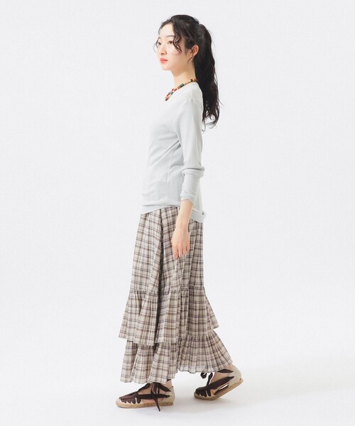 BEAMS BOY(ビームスボーイ)の「ボーイ チェック ティアード(スカート・レディース・ベージュ/サックスブルー・ONE SIZE)」の3枚目の写真