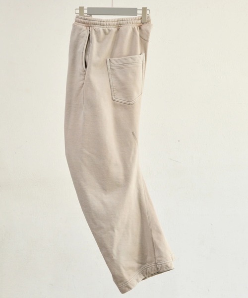 NVRFRGT(ネヴァーフォーゲット)の「【NVRFRGT】CURVED LEG LOUNGE PANTS(その他パンツ・メンズ・アイボリー/チャコールグレー・1/2)」の4枚目の写真