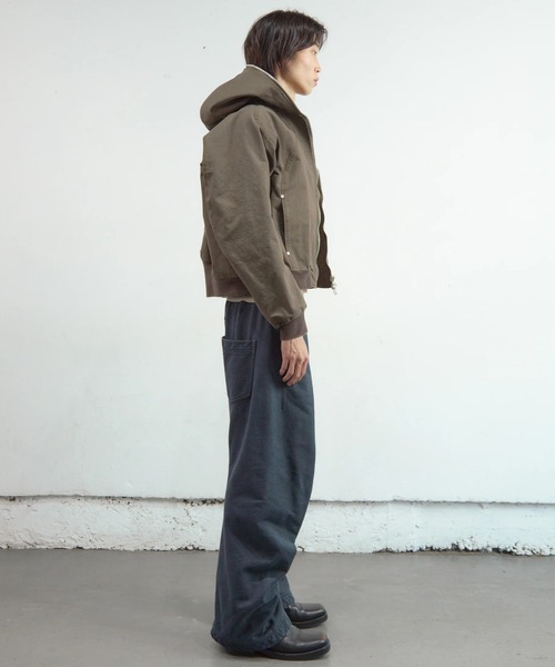 NVRFRGT(ネヴァーフォーゲット)の「【NVRFRGT】CURVED LEG LOUNGE PANTS(その他パンツ・メンズ・アイボリー/チャコールグレー・1/2)」の9枚目の写真