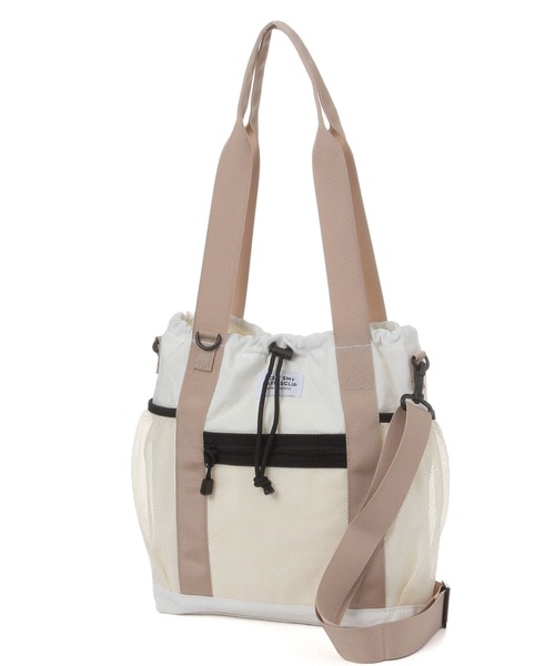 studio CLIP（スタディオクリップ）の「【撥水/500mlボトル収納可】10ポケット2WAYバッグ（トートバッグ・レディース・ブラウン/アイボリー/ブラック・FREE）」の9枚目の写真