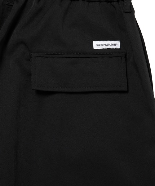 COOTIE PRODUCTIONS(クーティープロダクションズ)の「Ny/Wo Twill Utility Wide Easy Trousers(カーゴパンツ・メンズ・ブラック・LARGE/MEDIUM/SMALL/X-LARGE)」の6枚目の写真