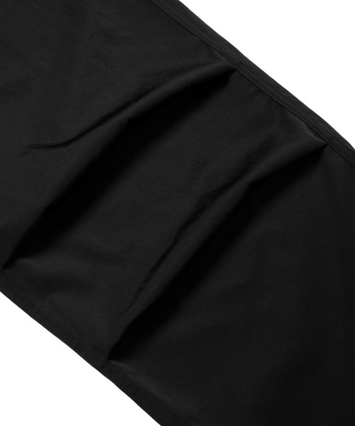 COOTIE PRODUCTIONS(クーティープロダクションズ)の「Ny/Wo Twill Utility Wide Easy Trousers(カーゴパンツ・メンズ・ブラック・LARGE/MEDIUM/SMALL/X-LARGE)」の7枚目の写真
