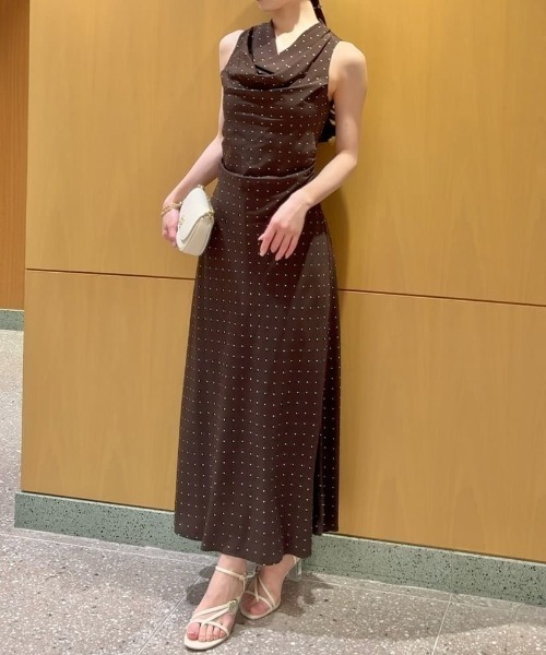 SNIDEL(スナイデル)の「アメスリドレープワンピース(ワンピース・レディース・アイボリー/グリーン/ブラウン・0/1)」の7枚目の写真