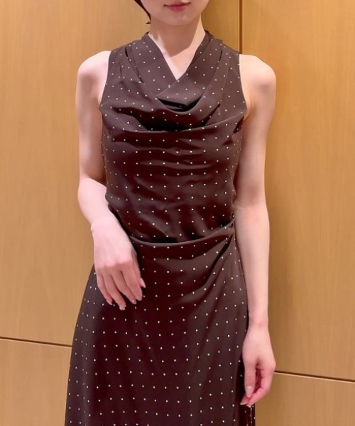 SNIDEL(スナイデル)の「アメスリドレープワンピース(ワンピース・レディース・アイボリー/グリーン/ブラウン・0/1)」の10枚目の写真