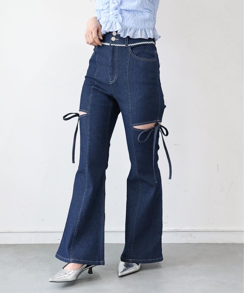 tiptop(ティップトップ)の「レース付脇リボンフレアパンツ(デニムパンツ・レディース・ブルー/ネイビー/ブラック・S/M)」の20枚目の写真