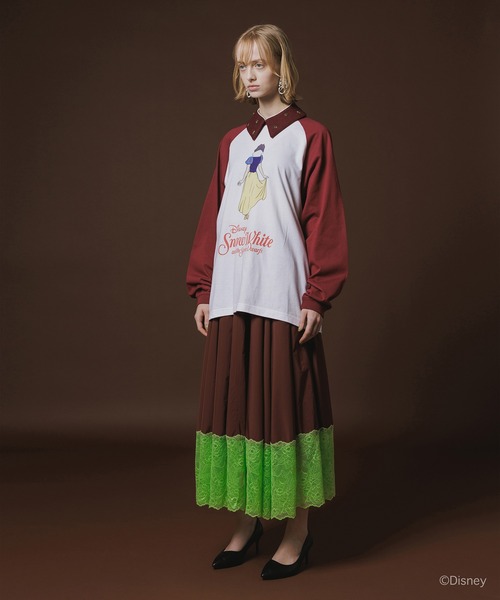 NON TOKYO（ノントーキョー）の「Disney 『Snow White』 NON TOKYO 　PRINT RAGLAN T-SHIRT(SNOW WHITE)（Tシャツ/カットソー・レディース・ホワイト×ブラック/ホワイト×レッド・1/2）」の4枚目の写真