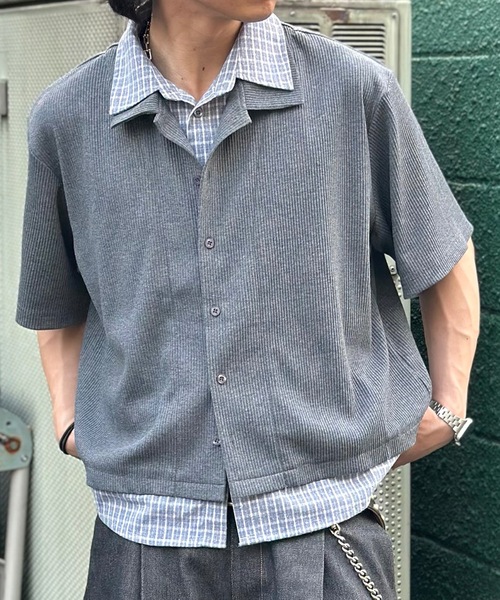 MandO(エムオー)(エムオー)の「レイヤードショートシャツ/無地&チェック(シャツ/ブラウス・メンズ・ネイビー/チャコールグレー/オフホワイト・LARGE/MEDIUM)」の2枚目の写真