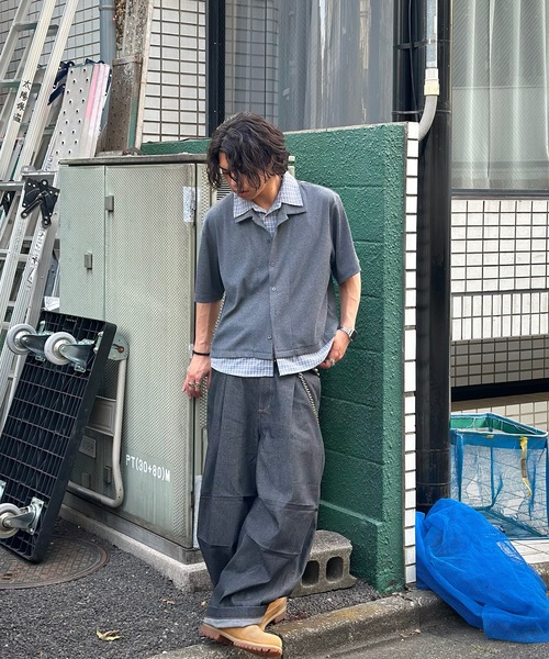 MandO(エムオー)(エムオー)の「レイヤードショートシャツ/無地&チェック(シャツ/ブラウス・メンズ・ネイビー/チャコールグレー/オフホワイト・LARGE/MEDIUM)」の21枚目の写真