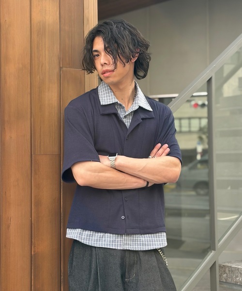 MandO(エムオー)(エムオー)の「レイヤードショートシャツ/無地&チェック(シャツ/ブラウス・メンズ・ネイビー/チャコールグレー/オフホワイト・LARGE/MEDIUM)」の9枚目の写真