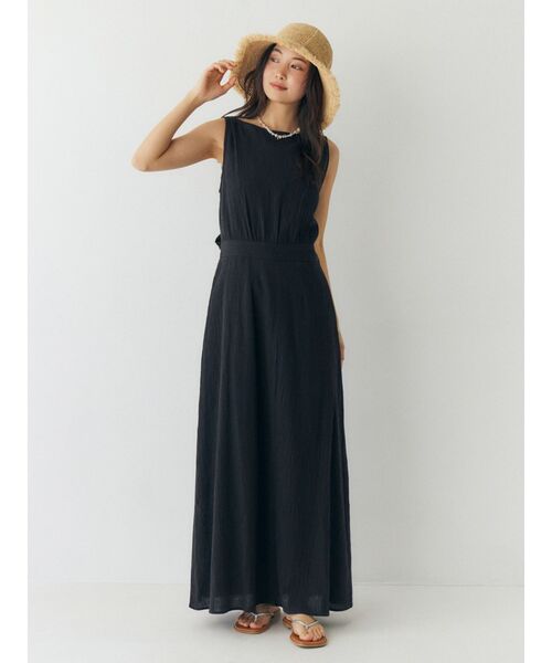 Ungrid（アングリッド）の「バックデザインノースリワンピース（ワンピース・レディース・ブラック/アイボリー/ブルー・SMALL/MEDIUM）」の6枚目の写真