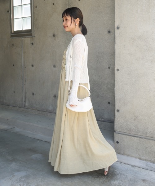 Bab(バブ)の「くしゅくしゅキャミワンピース(ワンピース・レディース・ベージュ/チャコールグレー/ライトグリーン・M)」の16枚目の写真
