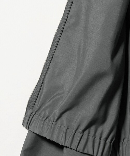 A DAY IN THE LIFE UNITED ARROWS（アデイインザライフユナイテッドアローズ）の「シアー スタンドブルゾン ‐ウォッシャブル‐＜A DAY IN THE LIFE＞（ブルゾン・レディース・ライトグレー/ダークグレー/ベージュ・FREE）」の13枚目の写真