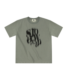 ブラーリーロゴ半袖Tシャツ[ライトカーキ]