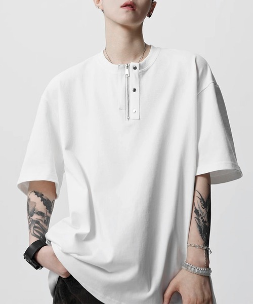 JOHNNY WOLF(ジョニーウルフ)の「CRUEL ジップアップ オーバーサイズ ヘンリーネックTシャツ(Tシャツ/カットソー・メンズ・ホワイト/ライトグレー/ブラック・M/L/XL)」の4枚目の写真