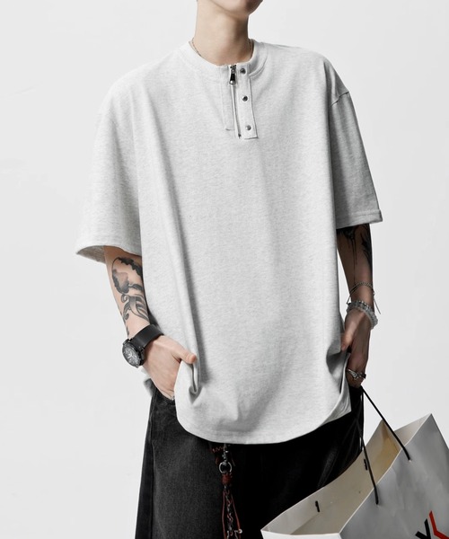 JOHNNY WOLF(ジョニーウルフ)の「CRUEL ジップアップ オーバーサイズ ヘンリーネックTシャツ(Tシャツ/カットソー・メンズ・ホワイト/ライトグレー/ブラック・M/L/XL)」の11枚目の写真