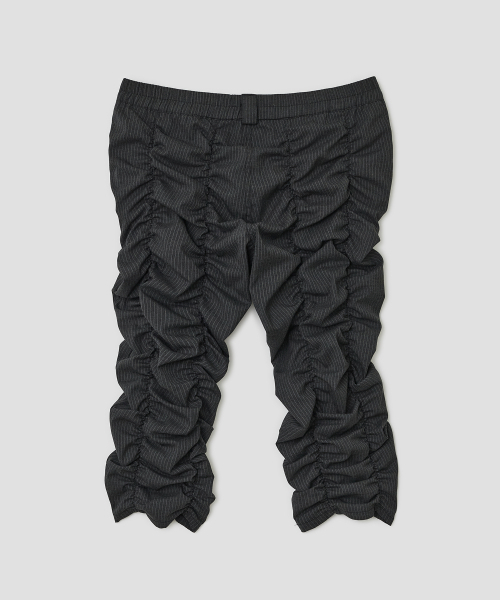 TYPESERVICE（タイプサービス）の「Shirred Texture Capri Pants [Charcoal]（その他パンツ・レディース・その他・FREE）」の3枚目の写真