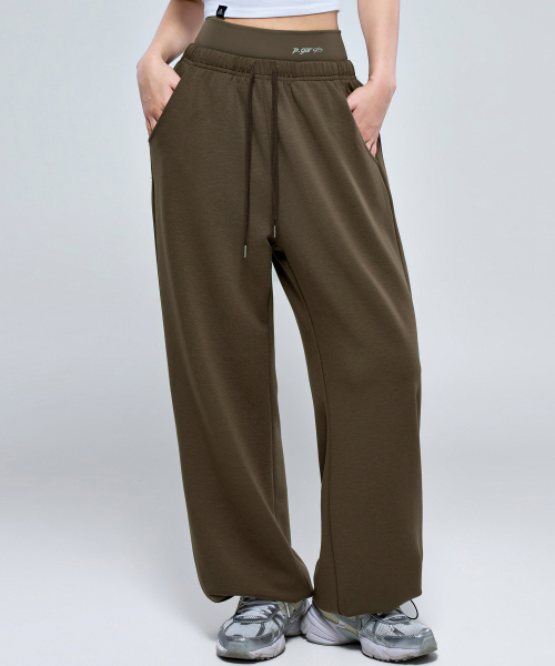 PHYSICAL GARMENTS（フィジカルガーメンツ）の「P5069 ウーマンレイヤードワイドパンツ [3COLOR]（スウェットパンツ・レディース・ブラック/ブラウン/アイボリー・SMALL/MEDIUM）」の9枚目の写真