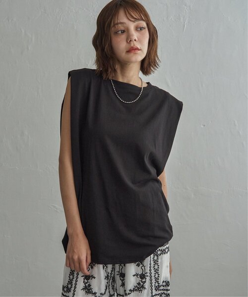 notch.(ノッチ)の「ショルダータックTシャツ(Tシャツ/カットソー・レディース・ブラック/オフホワイト・M)」の11枚目の写真