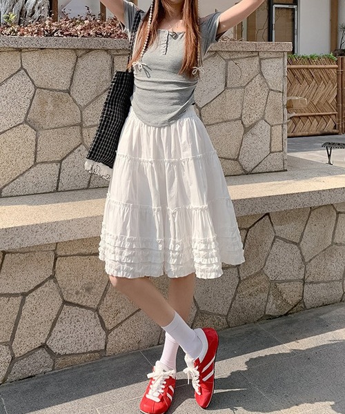 HALEY PESCA(ヘーリーペスカ)の「HALEY PESCA/ティアードフリルボリュームスカート(スカート・レディース・ホワイト・MEDIUM/SMALL/LARGE)」の15枚目の写真