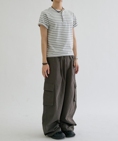 EPNK(イーピーエヌケー)の「Tuck utility cargo pants / タックユーティリティカーゴパンツ(カーゴパンツ・メンズ・ブラック/チャコールグレー・MEDIUM/LARGE/SMALL)」の16枚目の写真