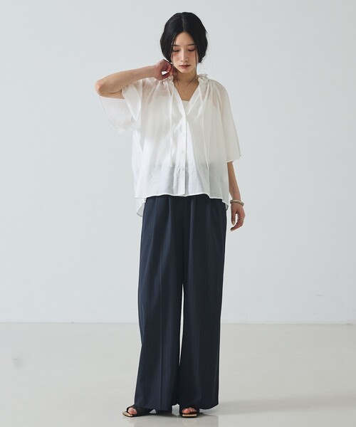 abahouse mavie（アバハウスマヴィ）の「ピンストライプイージーパンツ（その他パンツ・レディース・ネイビー/ベージュ/グレイッシュベージュ・36/38）」の15枚目の写真