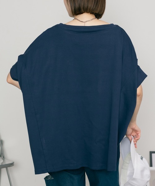 MARAI(マーライ)の「ドルマン半袖ボートネックカットソー Tシャツ コットン100% 無地(Tシャツ/カットソー・レディース・ネイビー/杢グレー・4L~5L)」の19枚目の写真