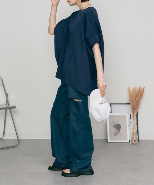 MARAI(マーライ)の「ドルマン半袖ボートネックカットソー Tシャツ コットン100% 無地(Tシャツ/カットソー・レディース・ネイビー/杢グレー・4L~5L)」の17枚目の写真