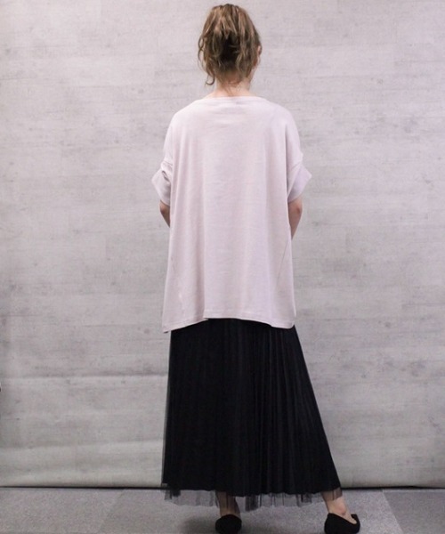 MARAI(マーライ)の「ドルマン半袖ボートネックカットソー Tシャツ コットン100% 無地(Tシャツ/カットソー・レディース・ネイビー/杢グレー・4L~5L)」の14枚目の写真