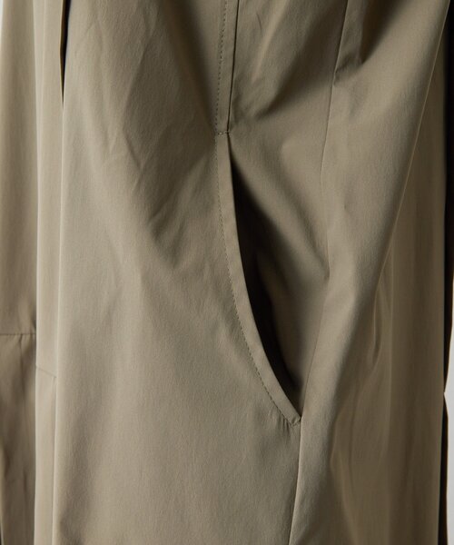 ear PAPILLONNER(イアパピヨネ)の「ノースリビッグプリーツワンピース【SUM1 STYLE】(ワンピース・レディース・カーキ/ブラック・FREE)」の15枚目の写真