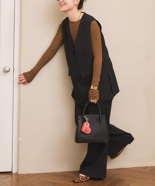 Spick & Span(スピックアンドスパン)の「《新柄有り / 追加》Spick & Span COW HAIR ミュール(パンプス・レディース・ブラウン/ホワイト系その他・36/37/38)」の4枚目の写真