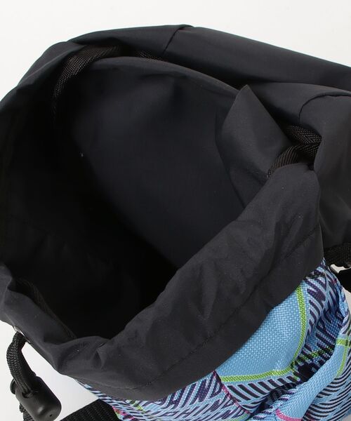 STUDIOUS(ステュディオス)の「RABBIT POUCH ORIGINAL PLAID(Tシャツ/カットソー・メンズ・チェック・FREE)」の2枚目の写真