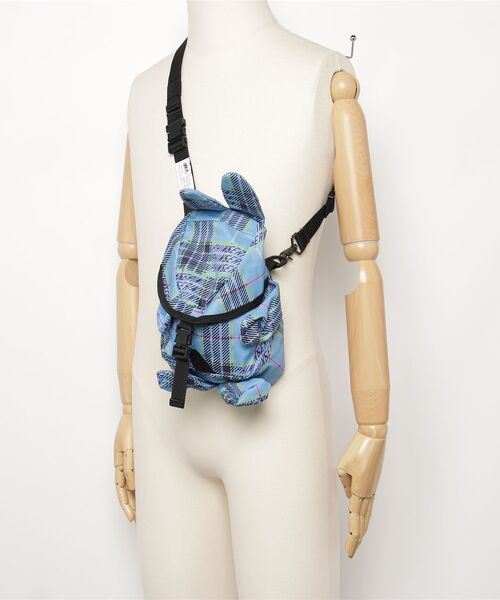STUDIOUS(ステュディオス)の「RABBIT POUCH ORIGINAL PLAID(Tシャツ/カットソー・メンズ・チェック・FREE)」の5枚目の写真