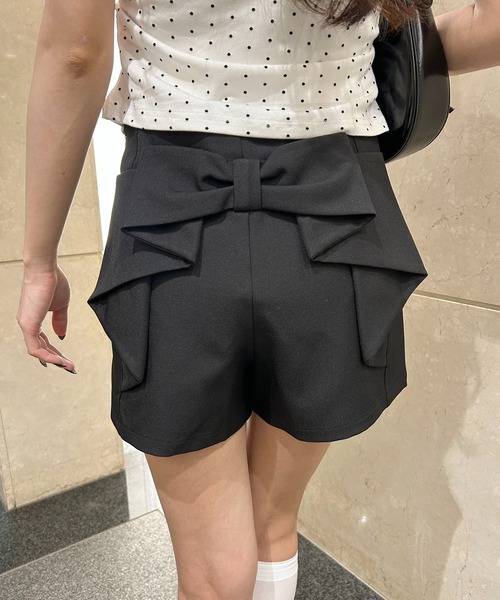 WEGO(ウィゴー)の「バックリボンショートパンツ(その他パンツ・レディース・グレー/ブラック・FREE)」の2枚目の写真