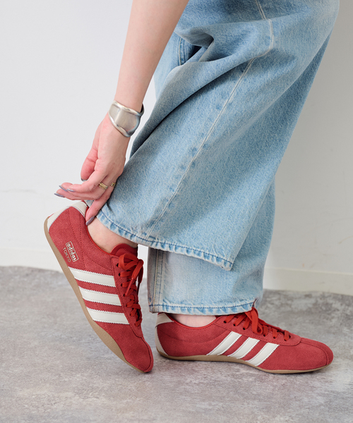 adidas(アディダス)の「《追加/WEB+一部店舗限定》adidas/アディダス TOKYO W(スニーカー・レディース・レッド/ブラック/アイボリー/ブラウン・25cm/24.5cm/24cm/23.5cm/23cm)」の21枚目の写真