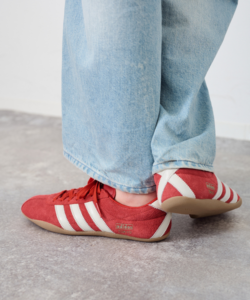 adidas(アディダス)の「《追加/WEB+一部店舗限定》adidas/アディダス TOKYO W(スニーカー・レディース・レッド/ブラック/アイボリー/ブラウン・25cm/24.5cm/24cm/23.5cm/23cm)」の20枚目の写真
