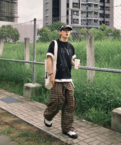 MTTIRE(マティレ)の「RISE VINTAGE OVERSIZED T-SHIRT / BLACK(Tシャツ/カットソー・レディース・その他・L/XL/S/M)」の5枚目の写真