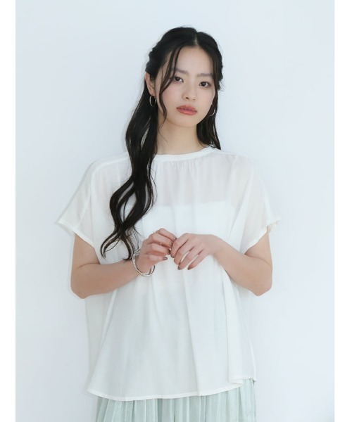 fifth(フィフス)の「【shieセレクト】【接触冷感】衿元ギャザーブラウス(シャツ/ブラウス・レディース・ブラック/ブルー/ホワイト・M)」の6枚目の写真