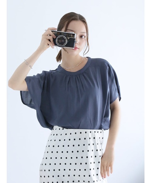 fifth(フィフス)の「【shieセレクト】【接触冷感】衿元ギャザーブラウス(シャツ/ブラウス・レディース・ブラック/ブルー/ホワイト・M)」の19枚目の写真