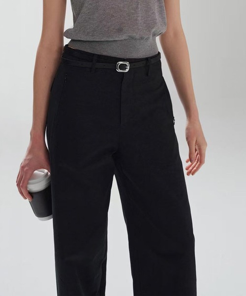 Bie(ビエ)の「コットン ワイドストレートパンツ(その他パンツ・レディース・ベージュ/オフホワイト/ブラック・S/L/M)」の16枚目の写真