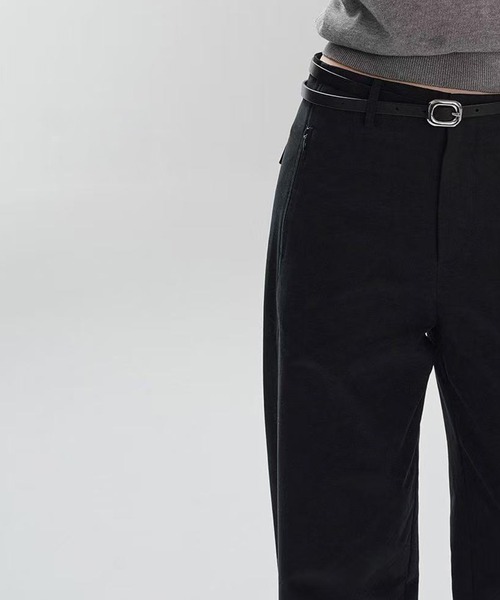 Bie(ビエ)の「コットン ワイドストレートパンツ(その他パンツ・レディース・ベージュ/オフホワイト/ブラック・S/L/M)」の18枚目の写真