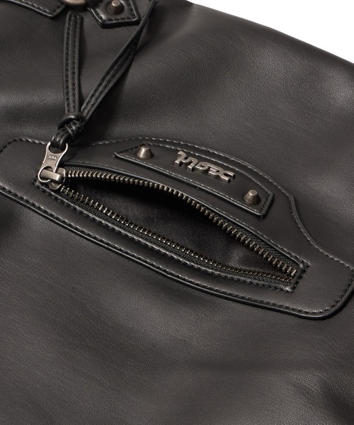 X-girl(エックスガール)の「FAUX LEATHER UTILITY KNAPSACK(バックパック/リュック・レディース・ブラック/ブラウン・ONE SIZE)」の18枚目の写真
