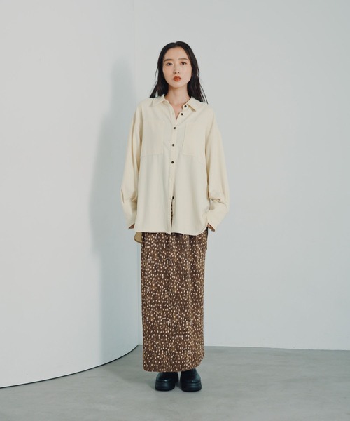 LEPSIM（レプシィム）の「ピリング長袖シャツ　1049482（シャツ/ブラウス・レディース・ブラウン/チャコールグレー/アイボリー・FREE/SHORT）」の7枚目の写真