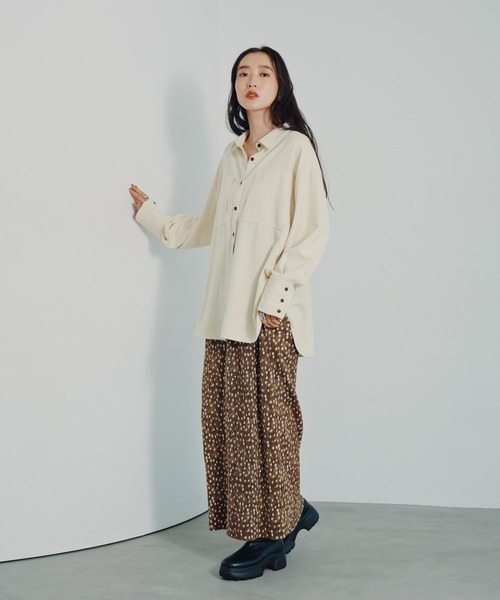 LEPSIM（レプシィム）の「ピリング長袖シャツ　1049482（シャツ/ブラウス・レディース・ブラウン/チャコールグレー/アイボリー・FREE/SHORT）」の8枚目の写真