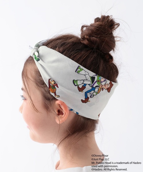 BAYFLOW(ベイフロー)の「TOY STORY(トイ・ストーリー)/ハンカチ45×45(ハンカチ/ハンドタオル・レディース・ホワイト/ブラック/グレー・0)」の8枚目の写真