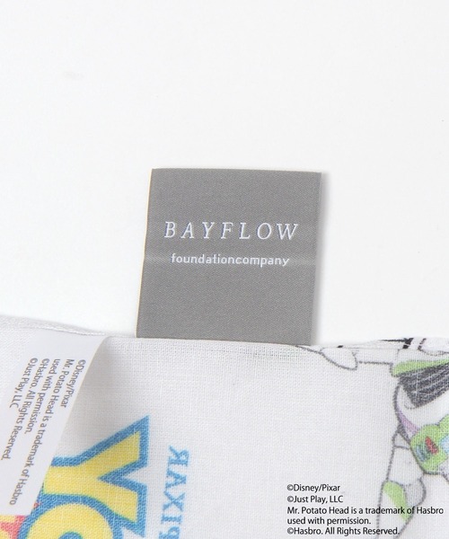BAYFLOW(ベイフロー)の「TOY STORY(トイ・ストーリー)/ハンカチ45×45(ハンカチ/ハンドタオル・レディース・ホワイト/ブラック/グレー・0)」の4枚目の写真